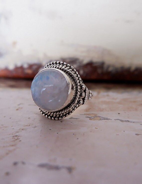 Zilveren ring met Maansteen edelsteen