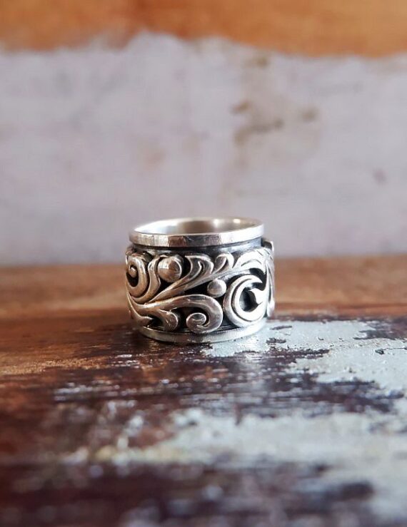 Brede zilveren Bali ring