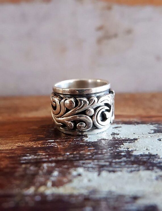 Brede zilveren Bali ring