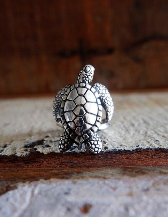 Zilveren ring met schildpad