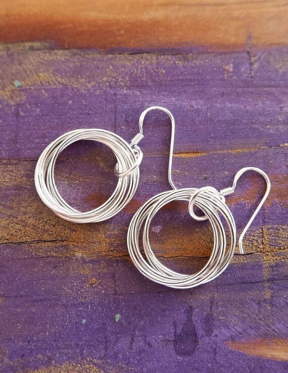 Zilveren oorbellen met ringen