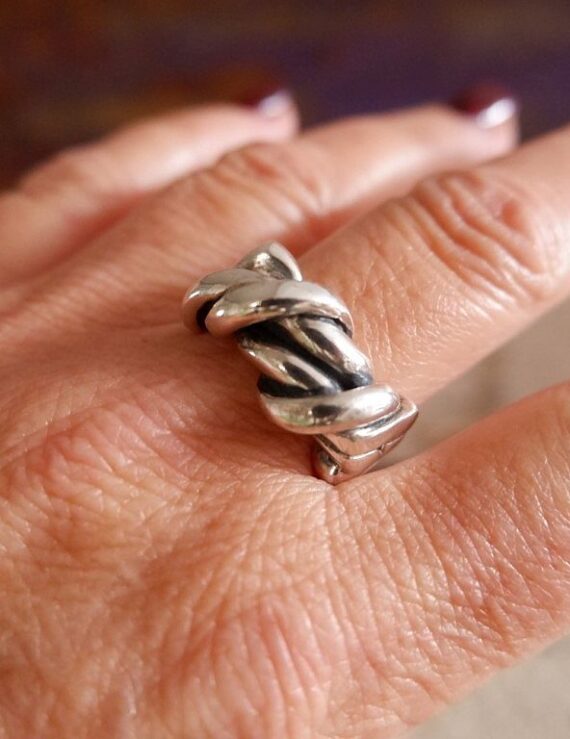 Zware zilveren gevlochten ring