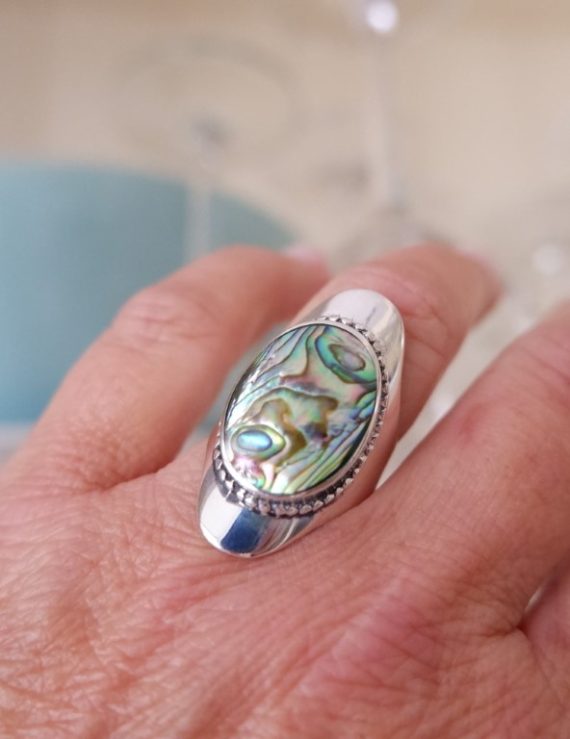 Zilveren ring met Abalone schelp