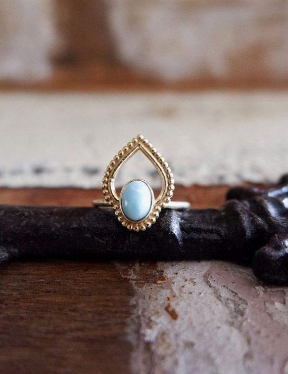 Gouden ring met Larimar